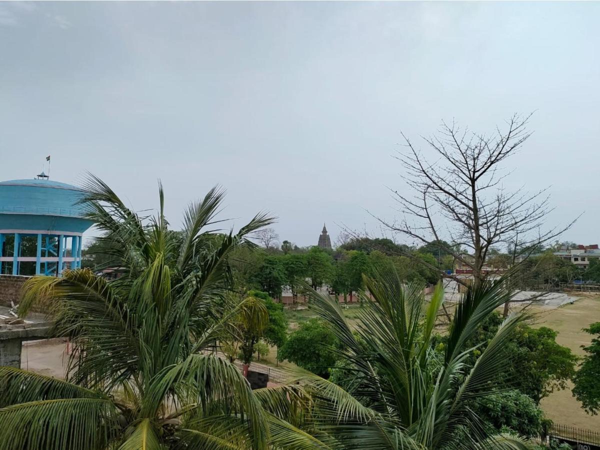 Dwarka Home Stay ブッダガヤ エクステリア 写真